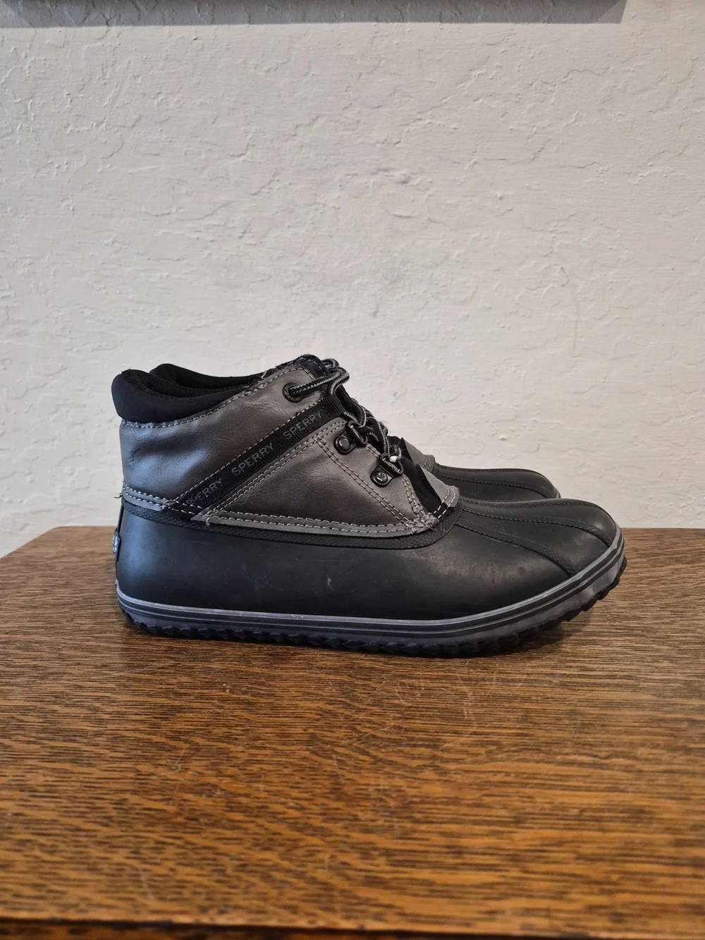 Sperry Bowline Storm Boots Boy's Size US 5M